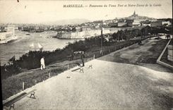 CPA Marseille Panormana du vieux port et notre dame de la garde