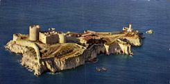 CPA Marseille Le Chateau Vue Aerienne du Aerial View of the Castle