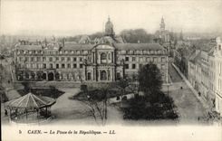 CPA Caen La Place de la Republique 