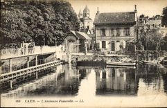 POSTAL Caen de la VENDIMIA la pasarela vieja