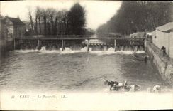POSTAL Caen de la VENDIMIA los campos de la lavanda de la pasarela