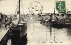 POSTAL Caen de la VENDIMIA vista en los barcos portuarios