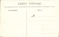 CPA Caen Le Bassin du Commerce Bateau 