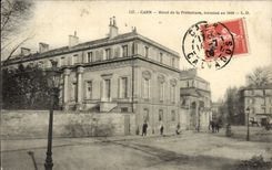 CPA Caen Hotel de la Prefecture termine en 1839