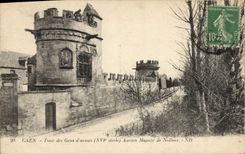 CPA Caen Tour des Gens d'Armes Ancien manoir de Nollent 