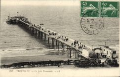 CPA Trouville La Jetee Promenade 