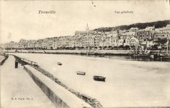 CPA Trouville Vue generale 