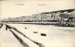 CPA Trouville Vue generale 