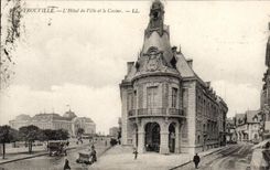 CPA Trouville L'Hotel de Ville et le Casino