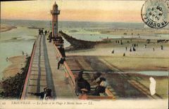 CPA Trouville La Jetee et la Plage a Maree Basse