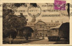 VINTAGE POSTCARD Caen the town hall and the public garden