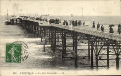 CPA Trouville La jetee promenade