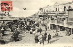 CPA Trouville Les planches et le casino