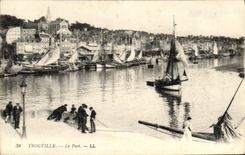 CPA Trouville Le port Bateaux