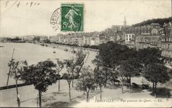 CPA Trouville Vue generale des quais