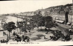 CPA Trouville Vue generale des quais