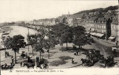 CPA Trouville Vue generale des quais