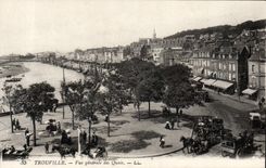 CPA Trouville Vue generale des quais