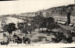 CPA Trouville Vue generale des quais