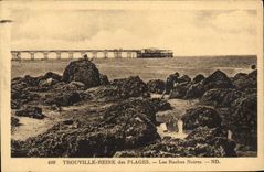 VINTAGE POSTCARD Trouville Queen of the beaches beach of the black rocks