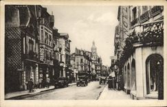 VINTAGE POSTCARD Trouville the queen of the beaches Pianos