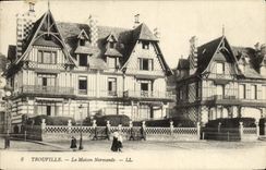 CPA Trouville La maison normande