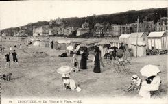 CPA Trouville Les villas et la plage
