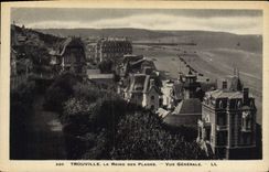 CPA Trouville La reine des plages vue generale