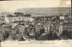 CPA Trouville Sur Mer Vue a vol d'oiseau sur le casino municipal et les jetees