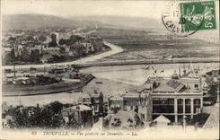 CPA Trouville vue generale sur Deauville