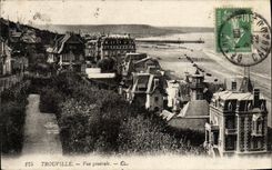 CPA Trouville vue generale