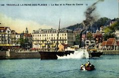 VINTAGE POSTCARD Trouville the queen of the beaches the vat and the place of the casino Boat