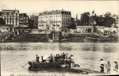 CPA Trouville Deauville Le bac Bateaux
