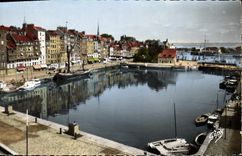 CPM Honfleur Le Vieux Bassin