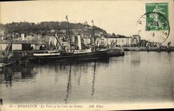 CPA Honfleur Le Port et la Cote de Grace Bateaux