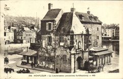 CPA Honfleur La Lieutenance 