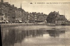 VINTAGE POSTCARD Honfleur the Quay co. Catherine and Lieutenancy