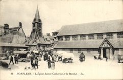 CPA Honfleur L'Eglise Saint Catherine et le Marche