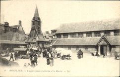 CPA Honfleur L'Eglise Saint Catherine et le Marche