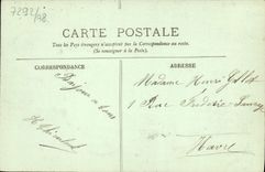 CPA Honfleur Place de l'Obelisque Cheval