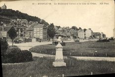 CPA Honfleur Le Boulevard Carnot et la Cote de Grace 