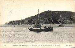 CPA Honfleur Houlgate vu de l'embouchure de la Dives Bateau