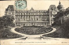 VINTAGE POSTCARD Houlgate the Large Hotel Seen from of the Casino