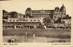 CPA Houlgate Le Casino et le Grand Hotel 
