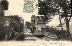 CPA Houlgate La Rue Baumier 