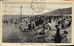 CPA Trouville la Reine des Plages La Plage 