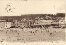 VINTAGE POSTCARD Trouville the Beach seen of the Pier