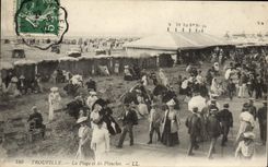 CPA Trouville La Plage et les Planches 