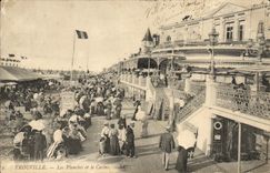 CPA Trouville Les Planches et le Casino