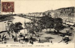 CPA Trouville Quai de Joinville 